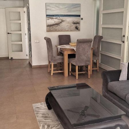 Immaculate 2-Bed Apartment In Pego Exterior foto